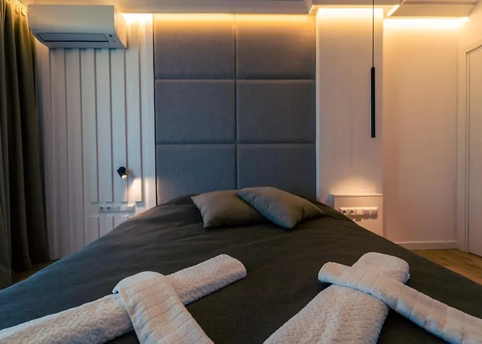 Location,sea ​​view And Luxury In Symphony