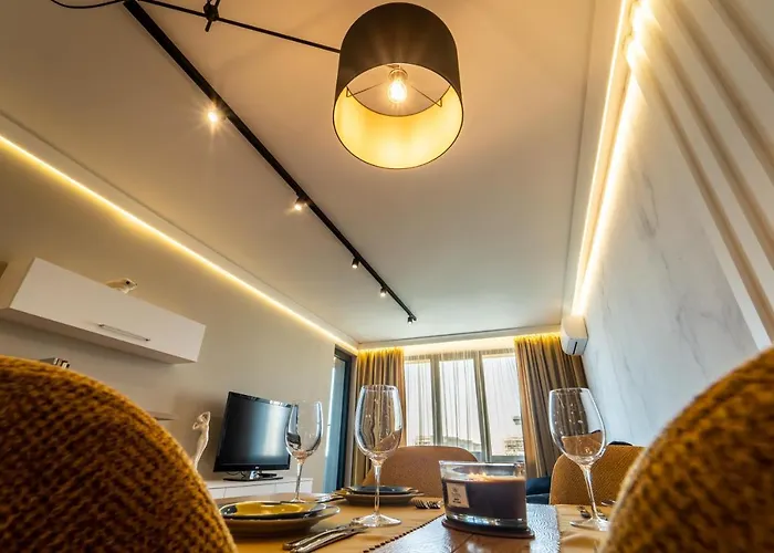 Location,sea ​​view And Luxury In Symphony *